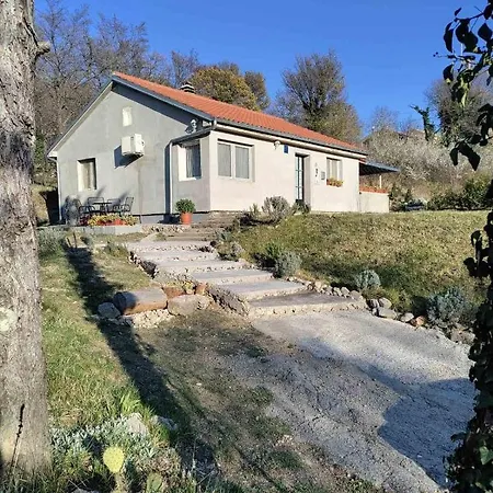 Apartman Sara