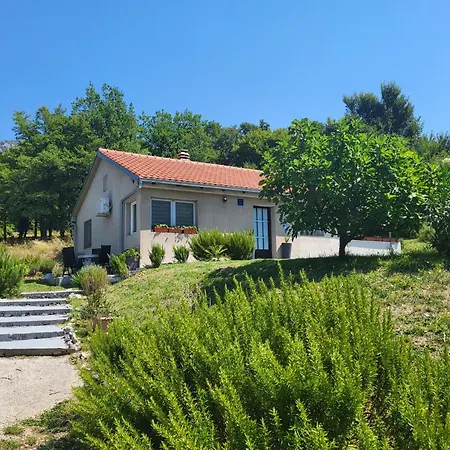 Sara Apartmán Tribalj (Primorsko-Goranska)